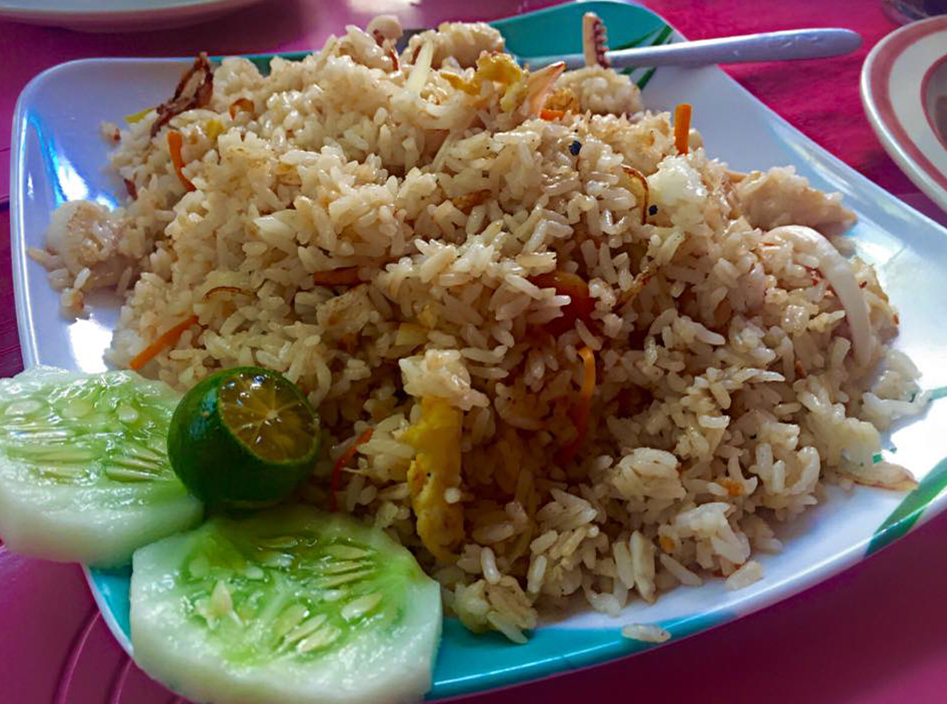 Angeles-City-Hensonville-Malabanias-Road-Patchawaran's-Thai-Restaurant-fried-rice